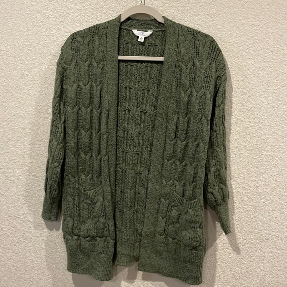 Green sweater cardigan